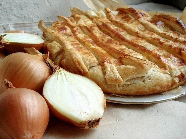   :   / Onion Pie